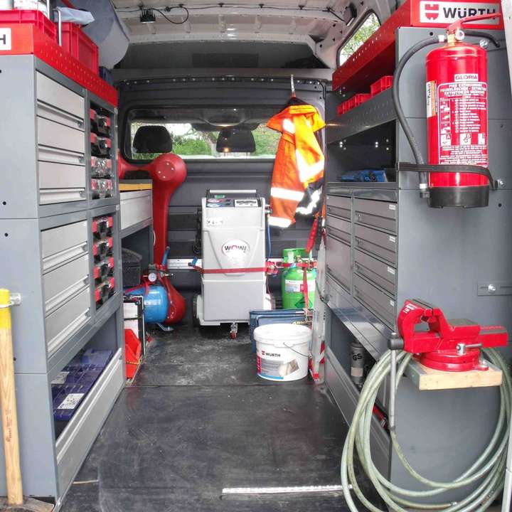 Werkstattfahrzeug von innen